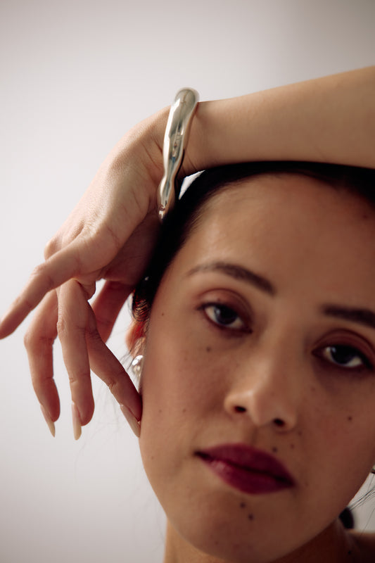 Sterling silver Agnes cuff Bracelet by SÉOLA Atelier, handmade in Montreal