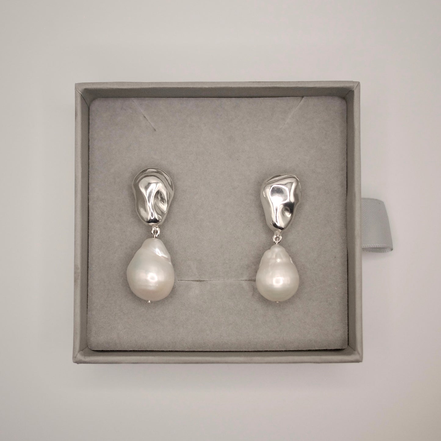 Emilia Earring / One Of A Kind Piece