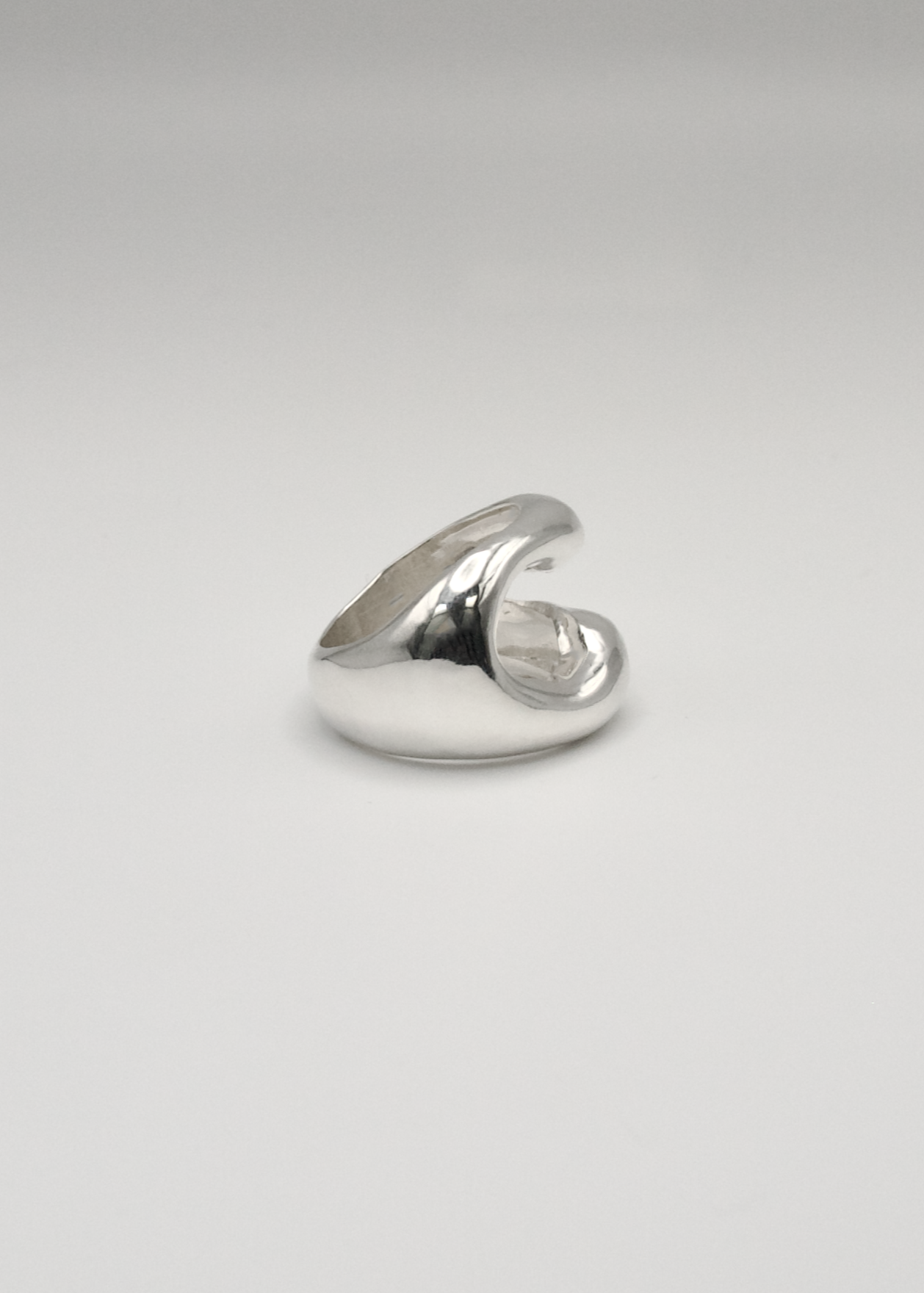 Eliza_ring_Seola_Atelier_925_sterling_silver_statement_ring_organic_ring,