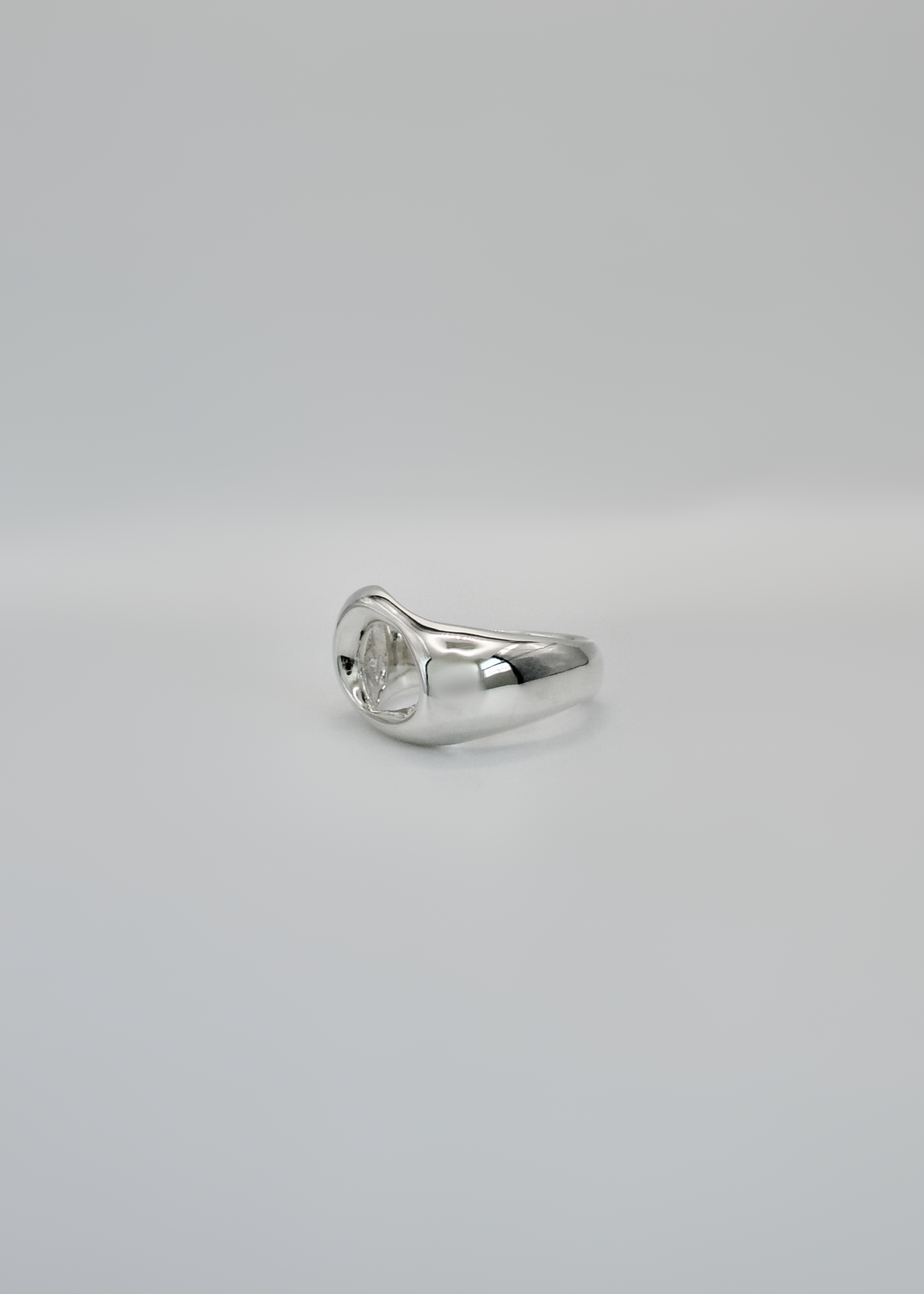Eira Ring